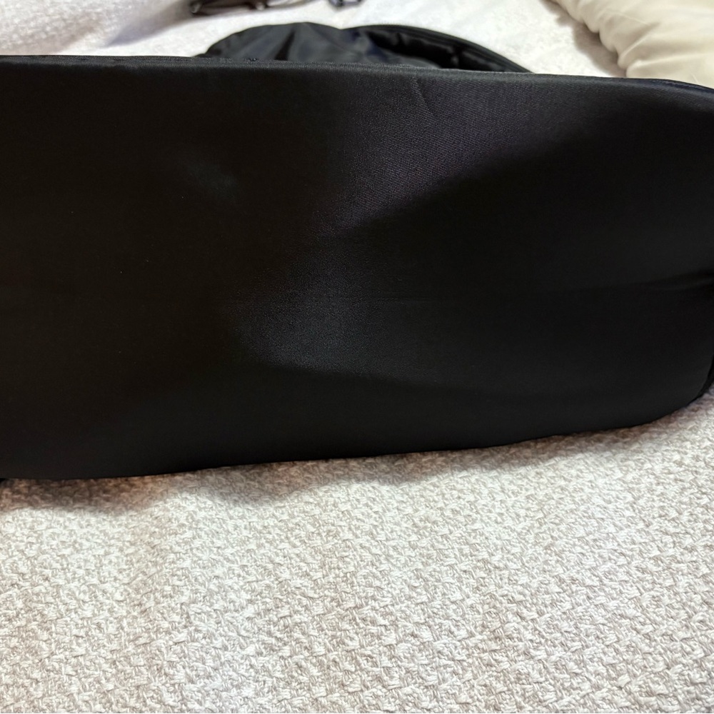 LimeLife by Alcone Black Quilted Backpack Keychain - Picture 3 of 14